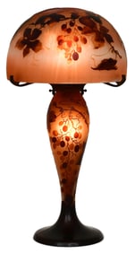Émile Gallé (1846-1904), Cameo Glass "Grapevine" Table Lamp