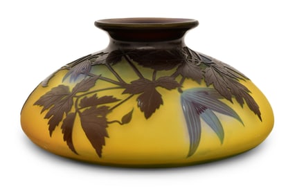 Émile Gallé (1846-1904), "Alpine Clematis" Cameo Glass Vase