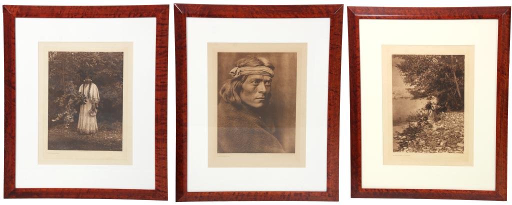 3 E.S. Curtis Indian Photograph Prints: 3 Edward .S. Curtis Indian Photograph Prints. Includes plate 607 "A Zuni Governor", photogravure Suffolk Eng. Co. Cambridge, Mass Copyright 1925 - plate 246 "Nespilim Girl", photogravure John Andrew &