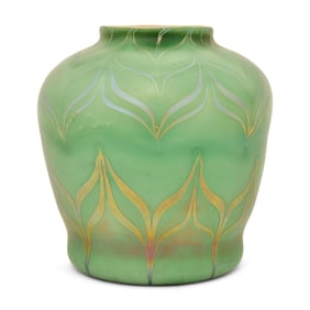 A Large Early 20th Century American Art Glass Vase, Manner of Tiffany Studios