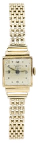 Bonheur Ancre 18K Yellow Gold Wristwatch