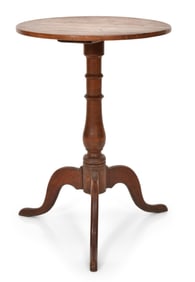 Queen Anne Mahogany Candlestand