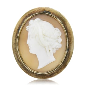 12K Yellow Gold Cameo Brooch