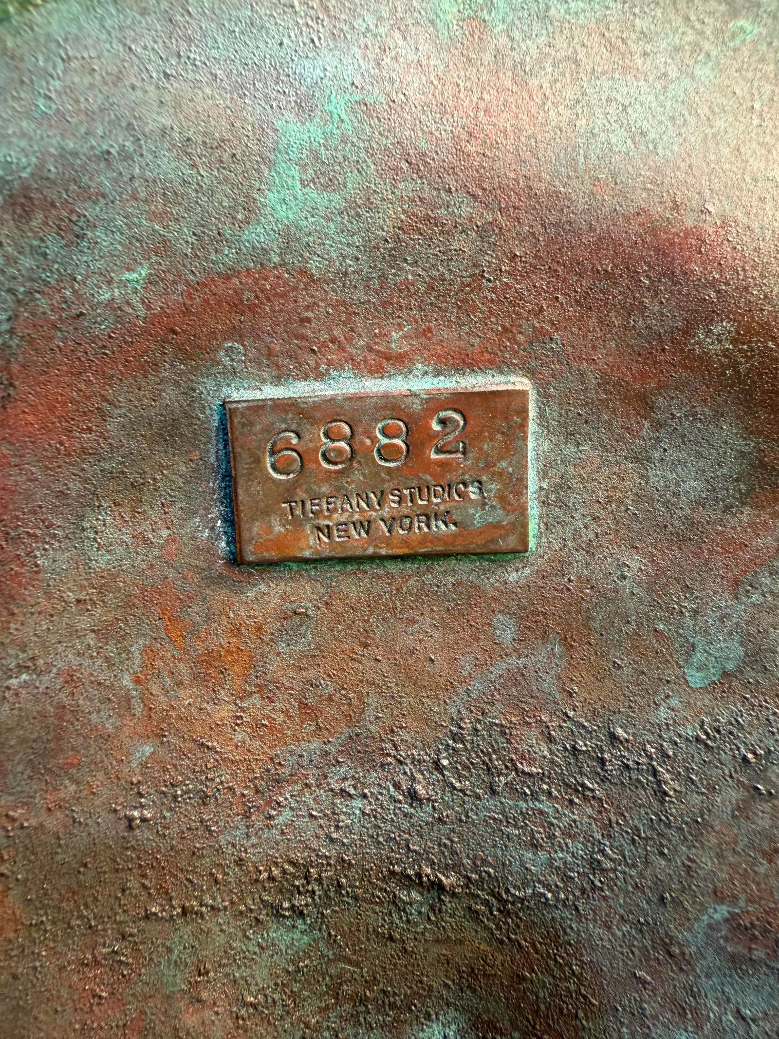 Tiffany Studios 18-Inch "Turtle-Back" Table Lamp - 10