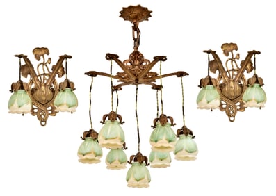 Quezal Art Glass & Gilt Bronze "Pulled Feather" Chandelier with Matching Sconces