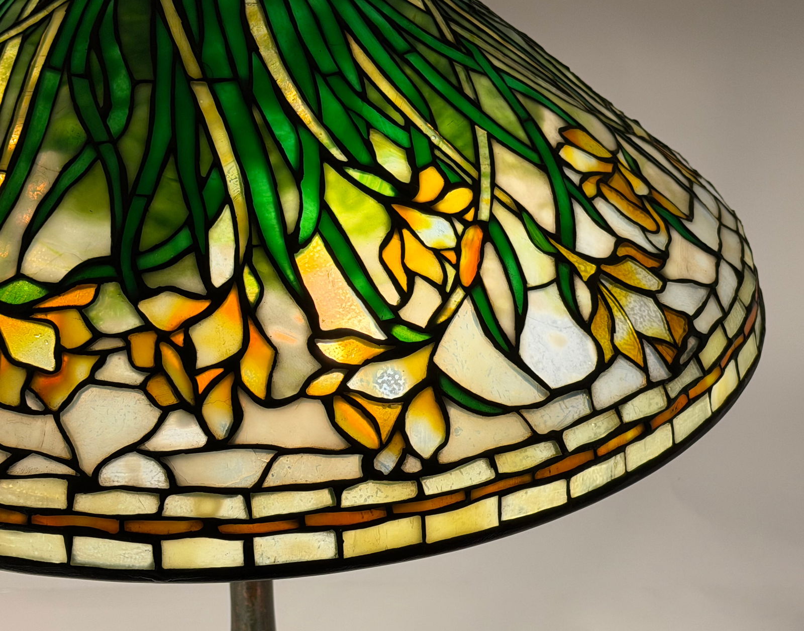 Tiffany Studios "Daffodil" Table Lamp - 2