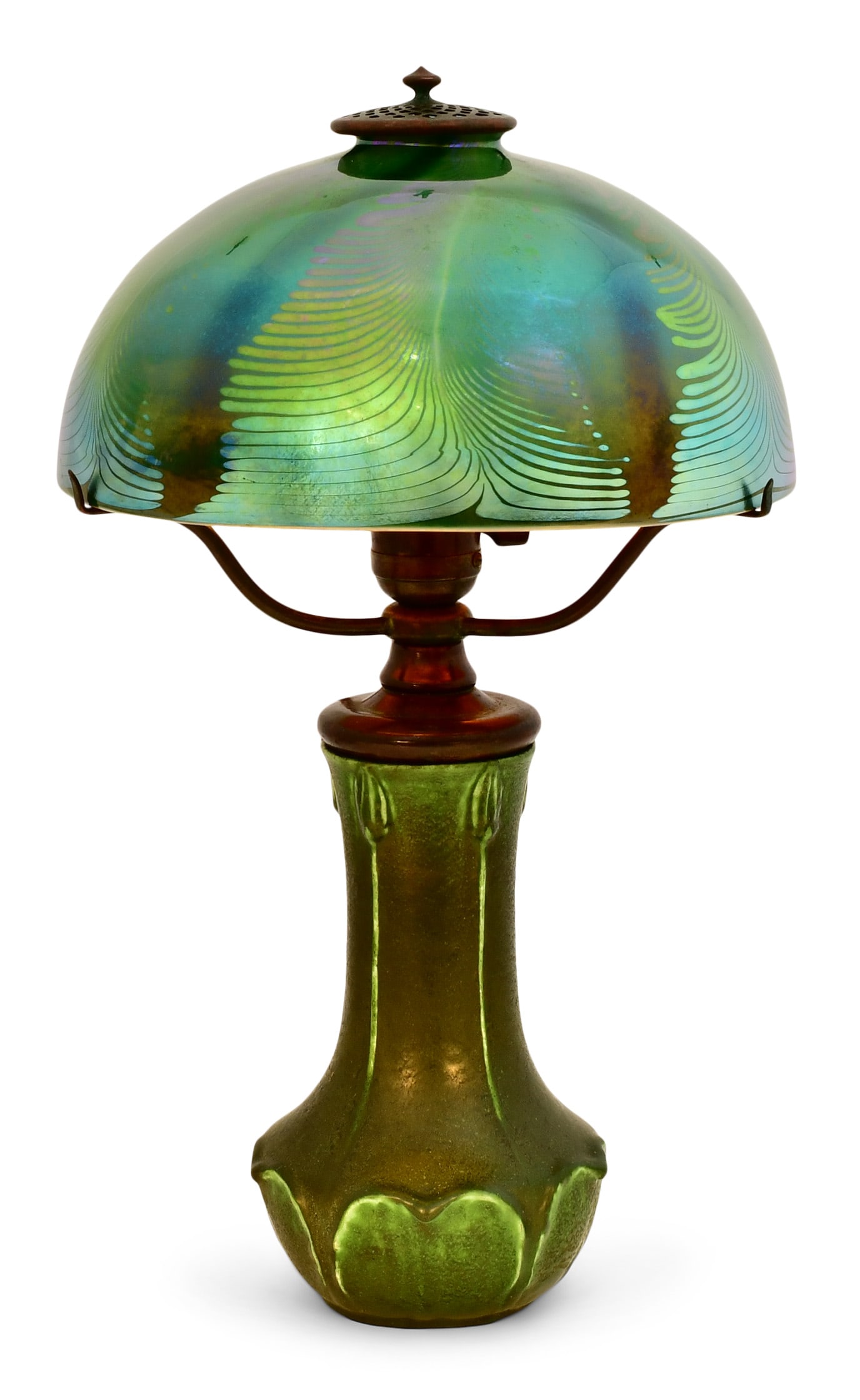 Tiffany Studios / Grueby Pottery Desk Lamp with a Rare Steuben Decorated Shade (1 of 6)