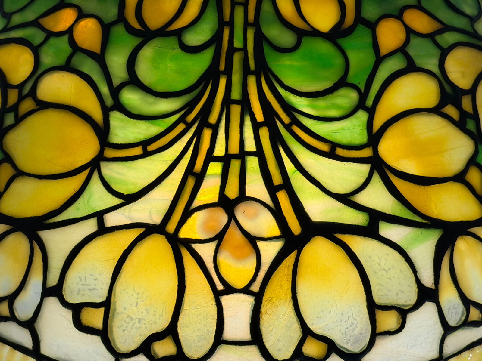 Tiffany Studios "Crocus" Table Lamp - 4