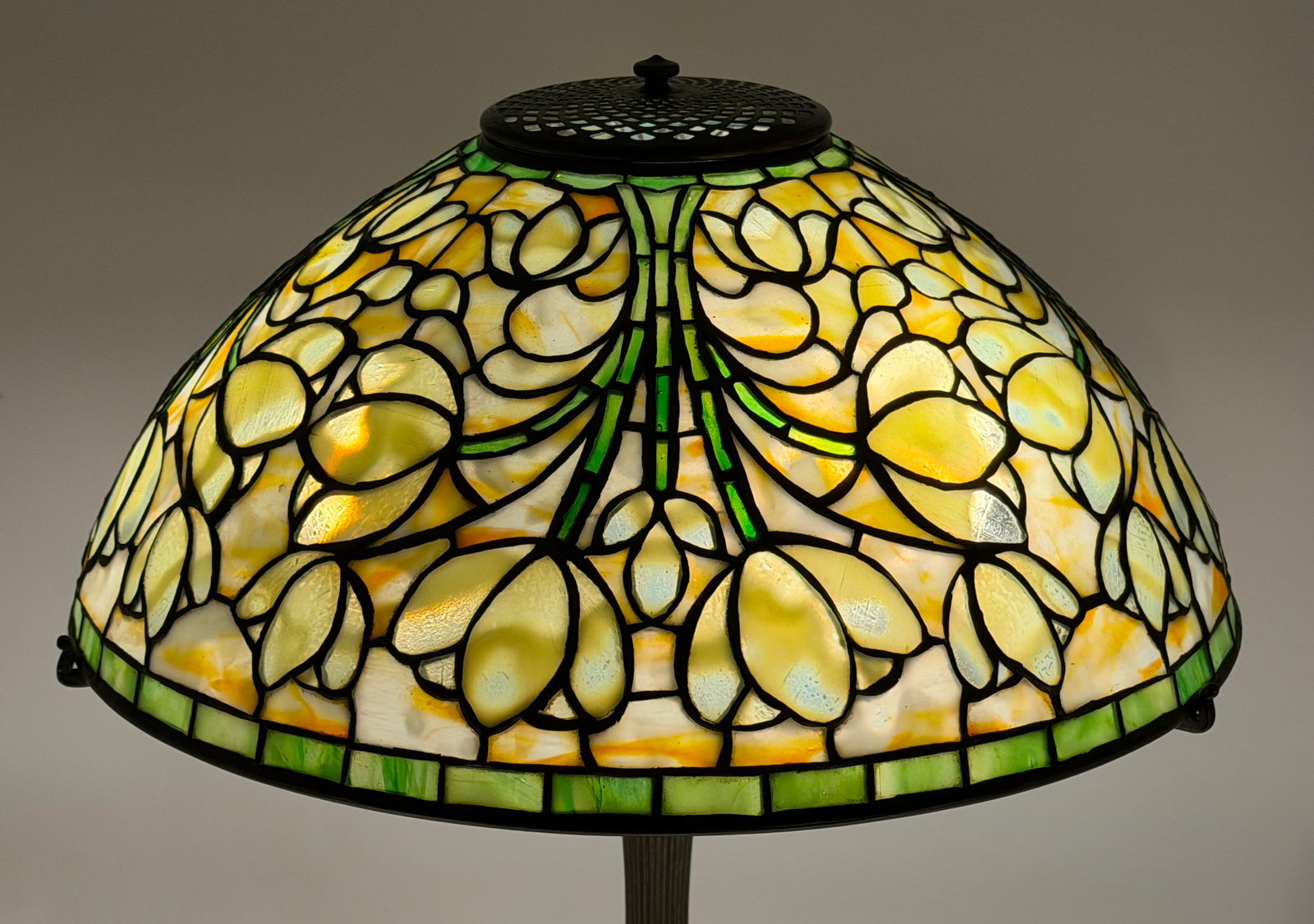 Tiffany Studios "Crocus" Table Lamp - 2