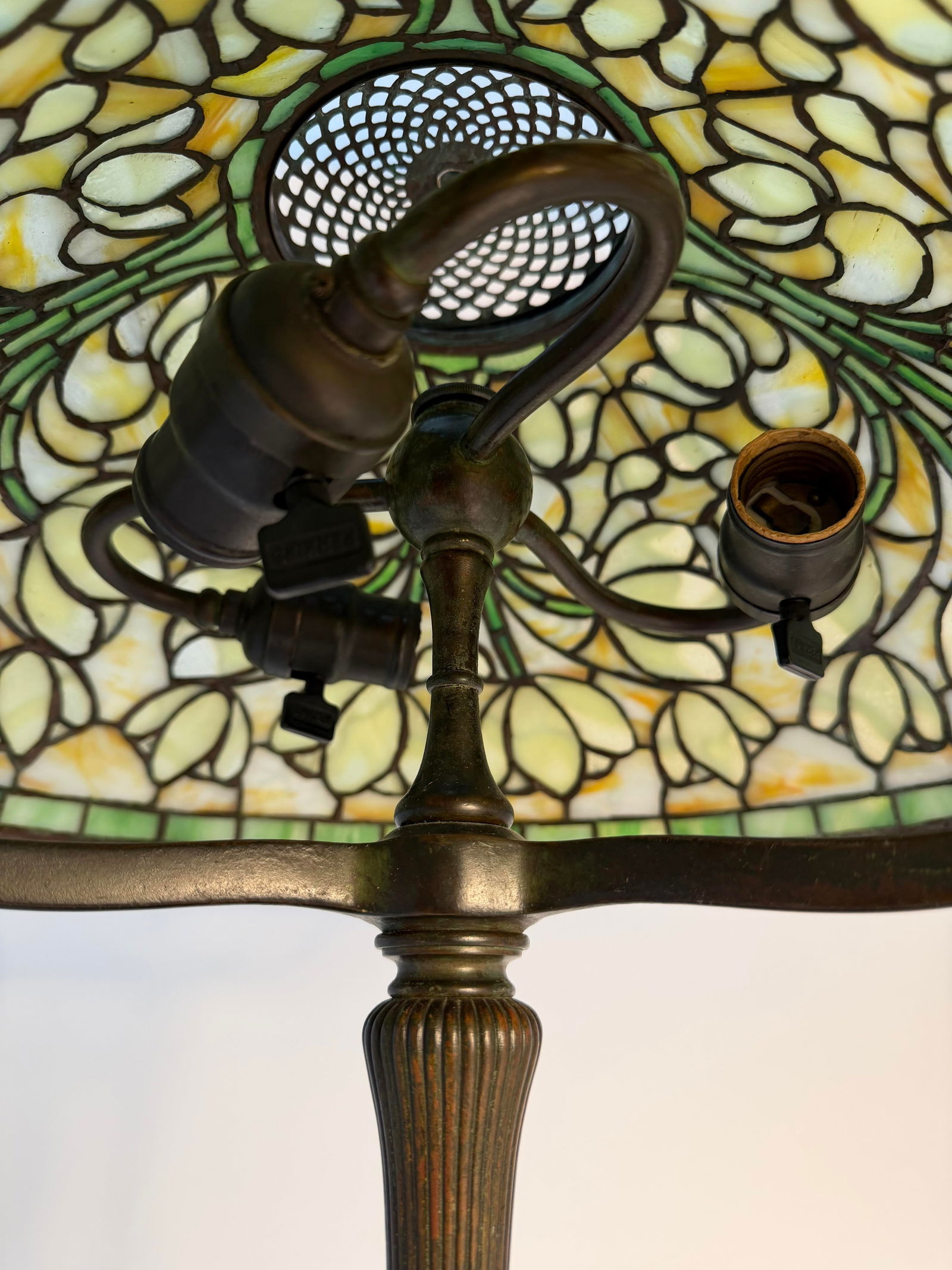 Tiffany Studios "Crocus" Table Lamp - 4