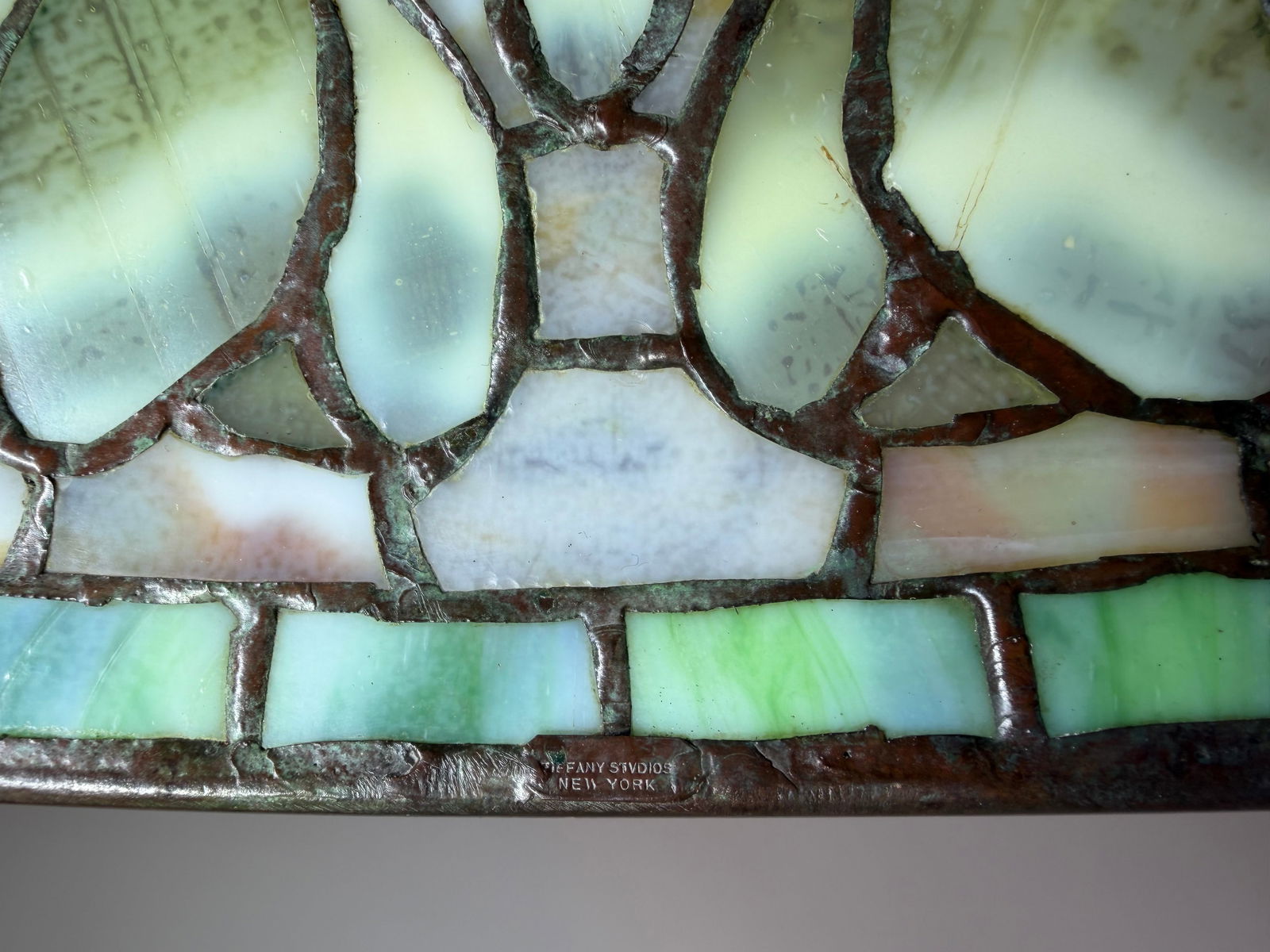 Tiffany Studios "Crocus" Table Lamp - 5