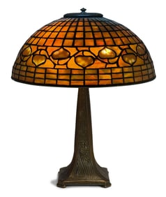 Tiffany Studios "Vine Border" Desk Lamp