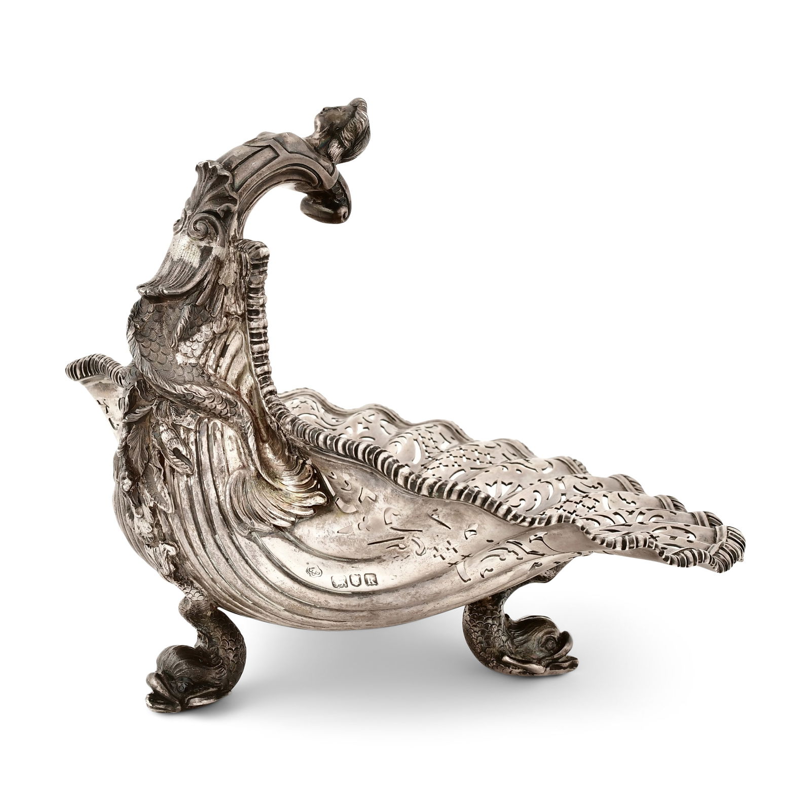 English Sterling Silver Shell-Form Centerpiece: English Sterling Silver Shell-Form Centerpiece 19th century stamped with firm's mark and hallmarks 8 x 10 1/4 x 8 1/4 inches 37.84 troy ounces Provenance: Private Collection, New Jersey Other