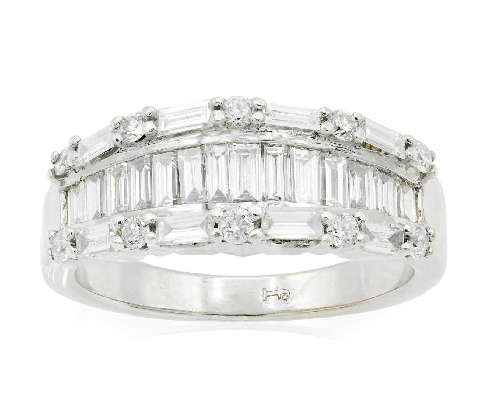 18K White Gold & 1.27 Carat Diamond Ring (1 of 5)
