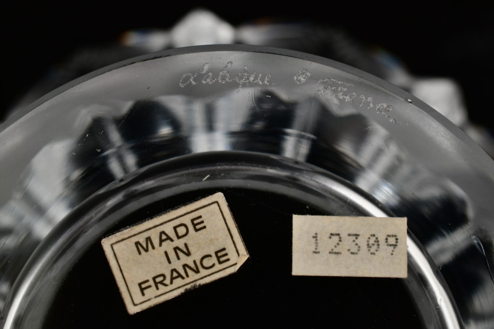 Lalique Frosted Crystal "Ensa" Vase - 5