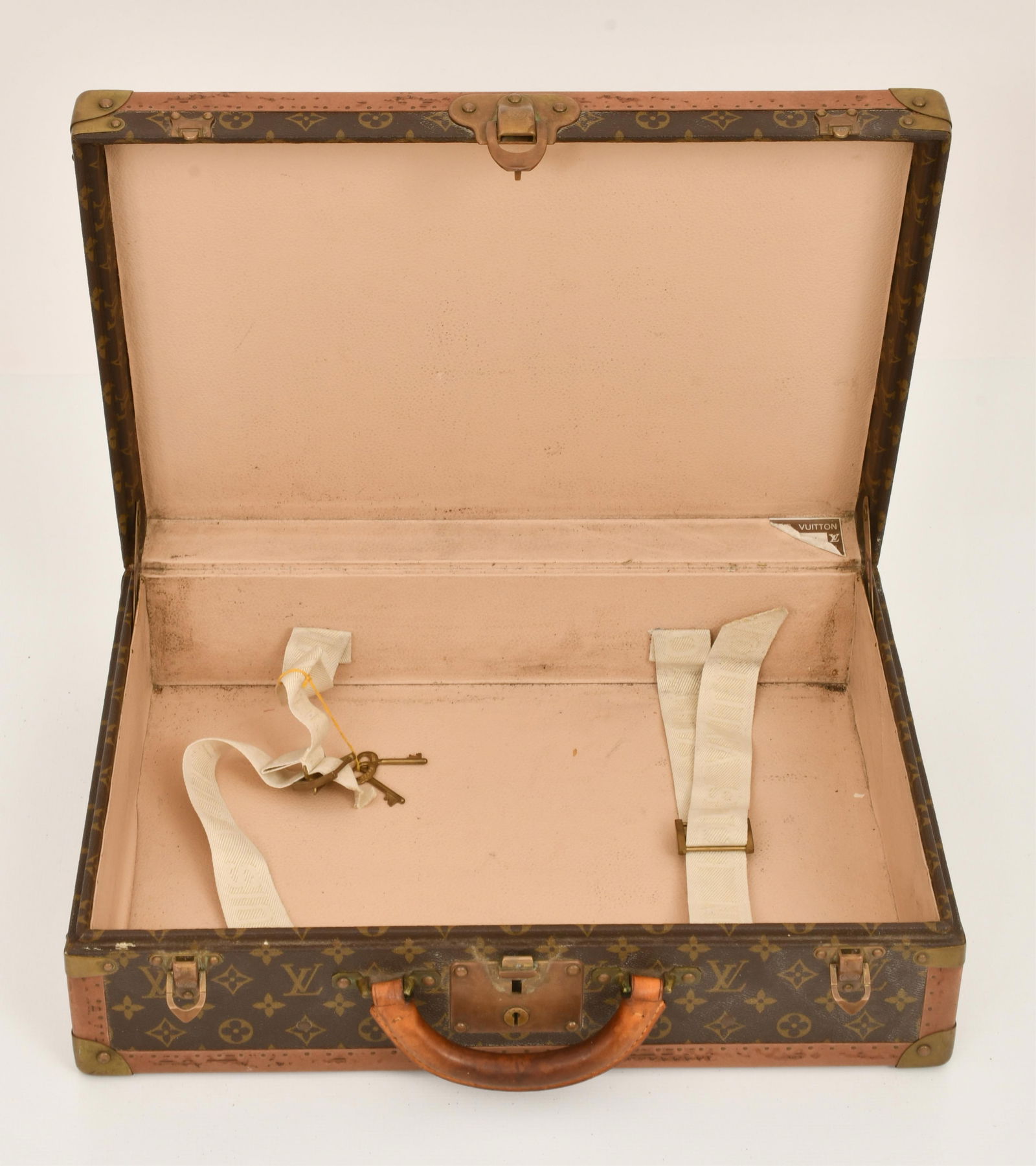 Two Louis Vuitton Monogram Suitcases - 8