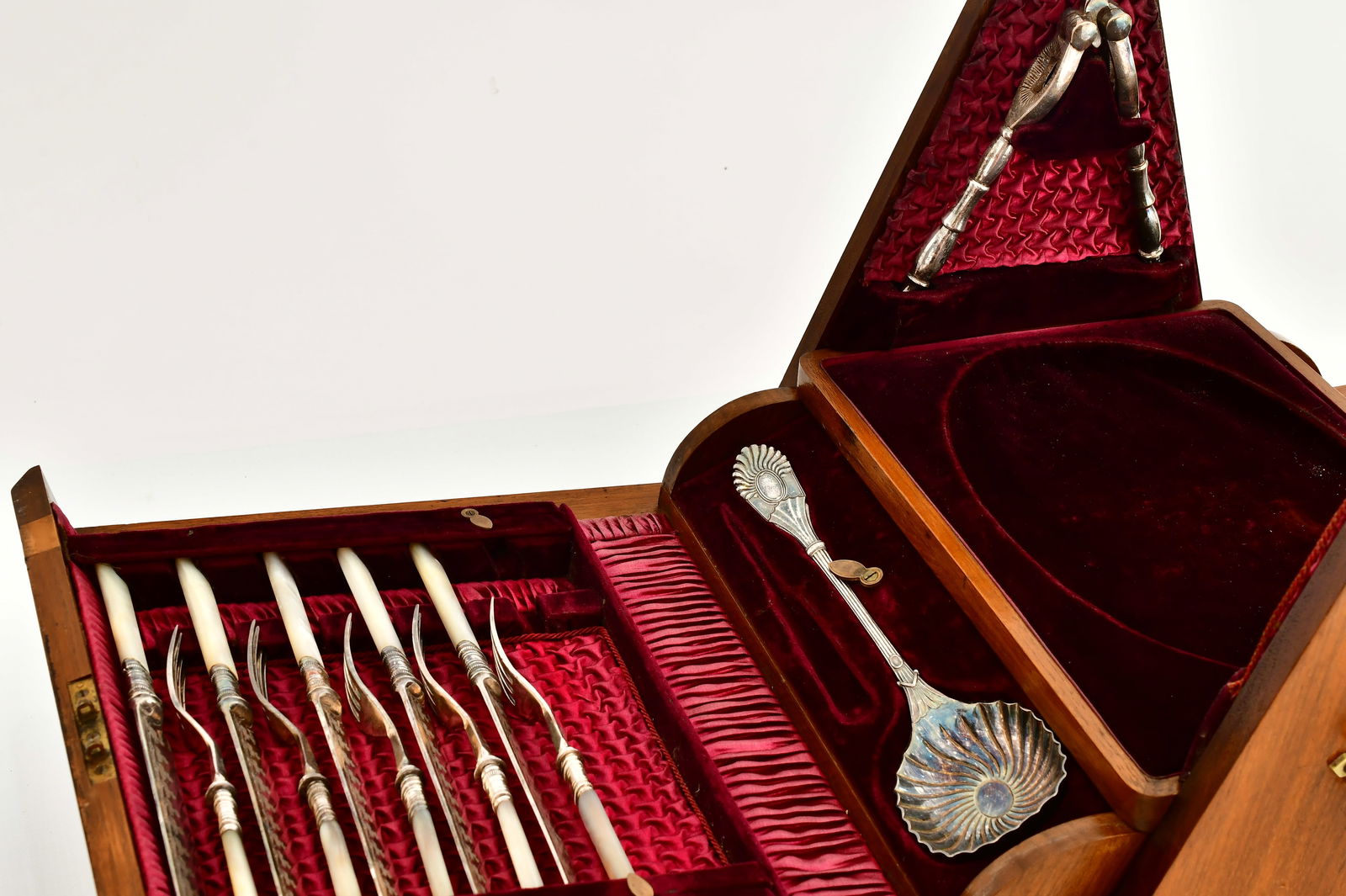 Lee & Wigfull Mechanical Serving Set - 3