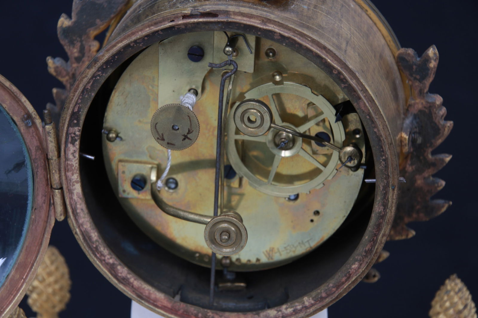 French Bronze & Alabaster Mantel Clock - 10