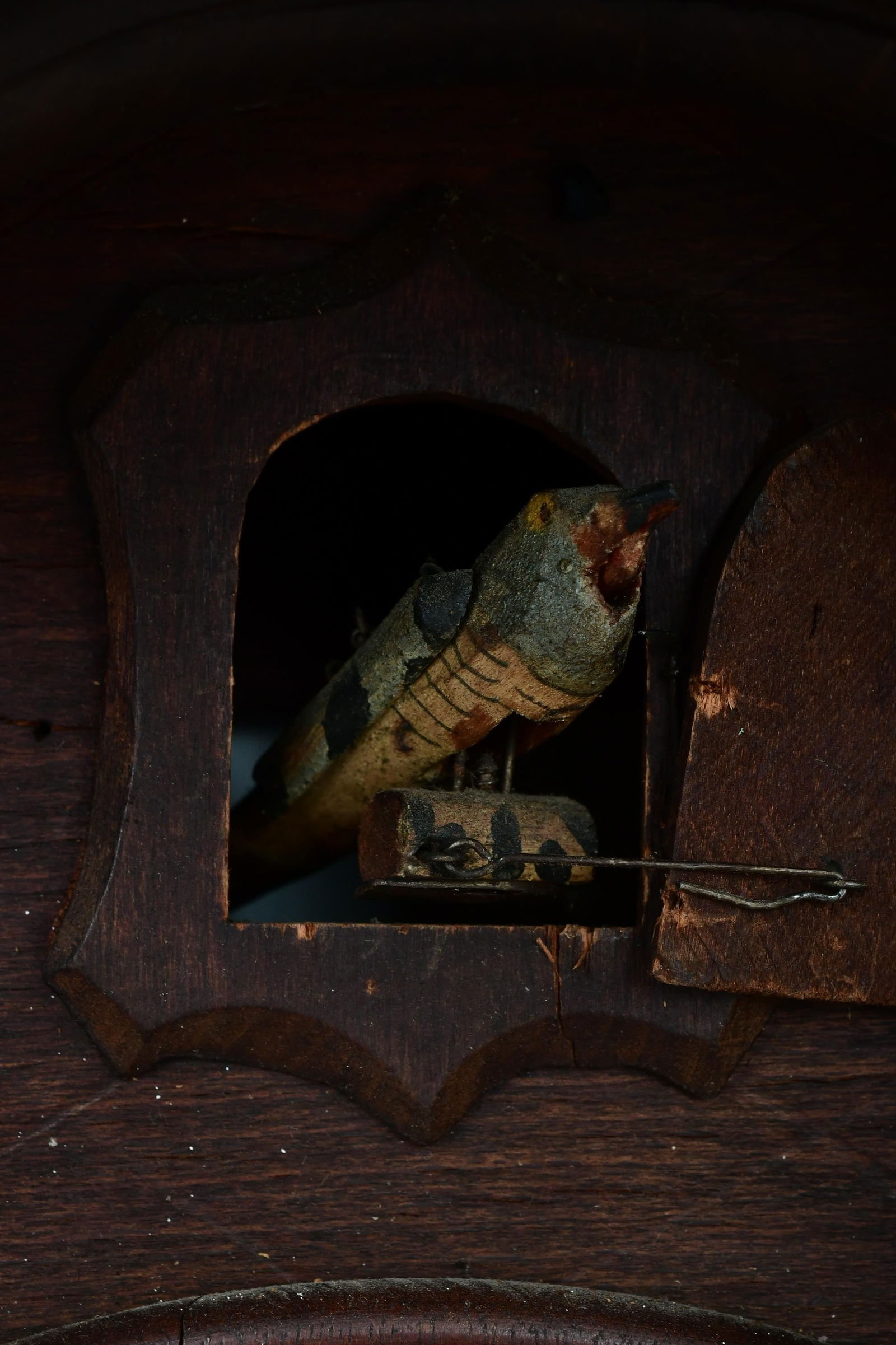 A Large Black Forest Carved Cuckoo Clock - 7