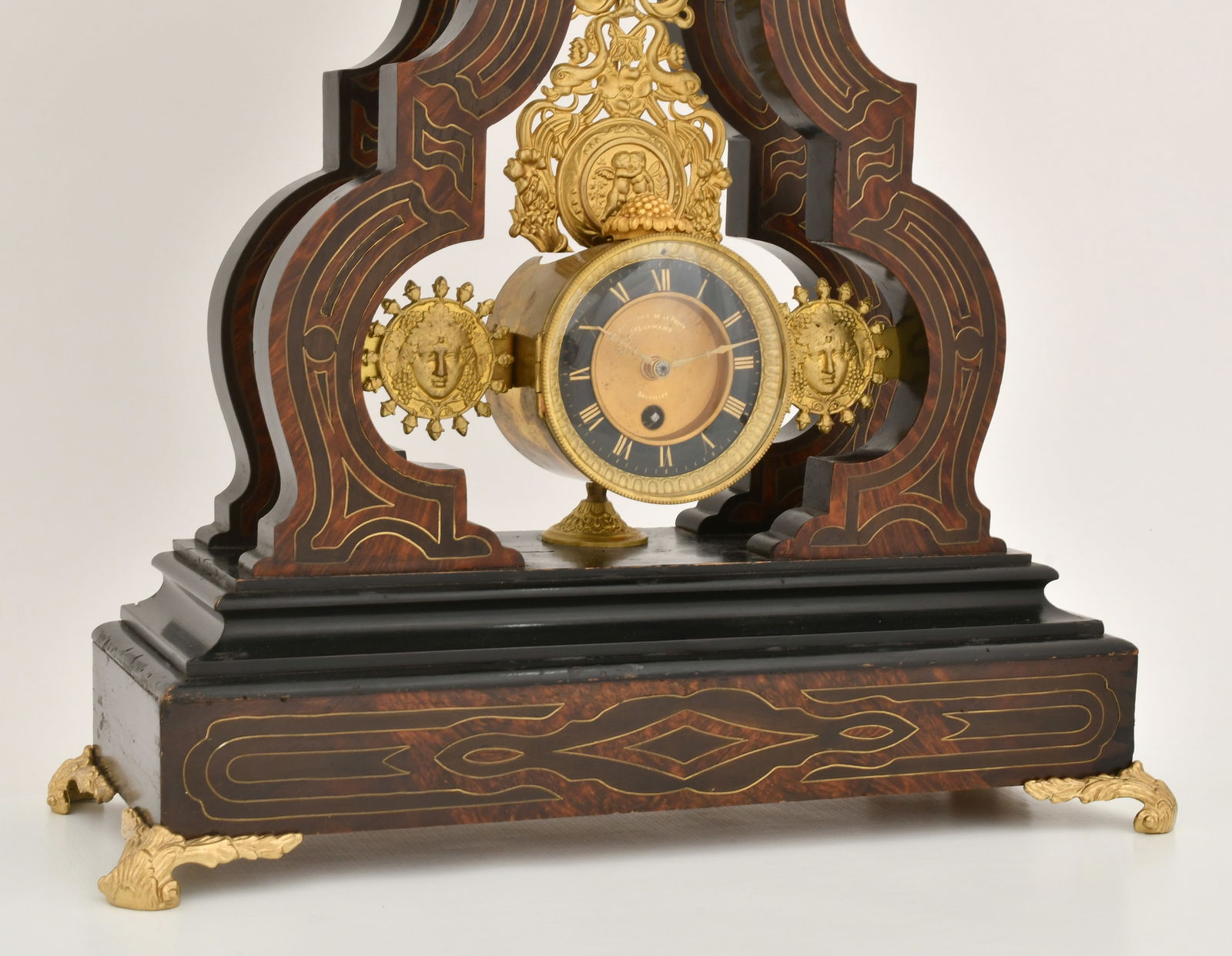 An Inverted Pendulum Mantel Clock - 2