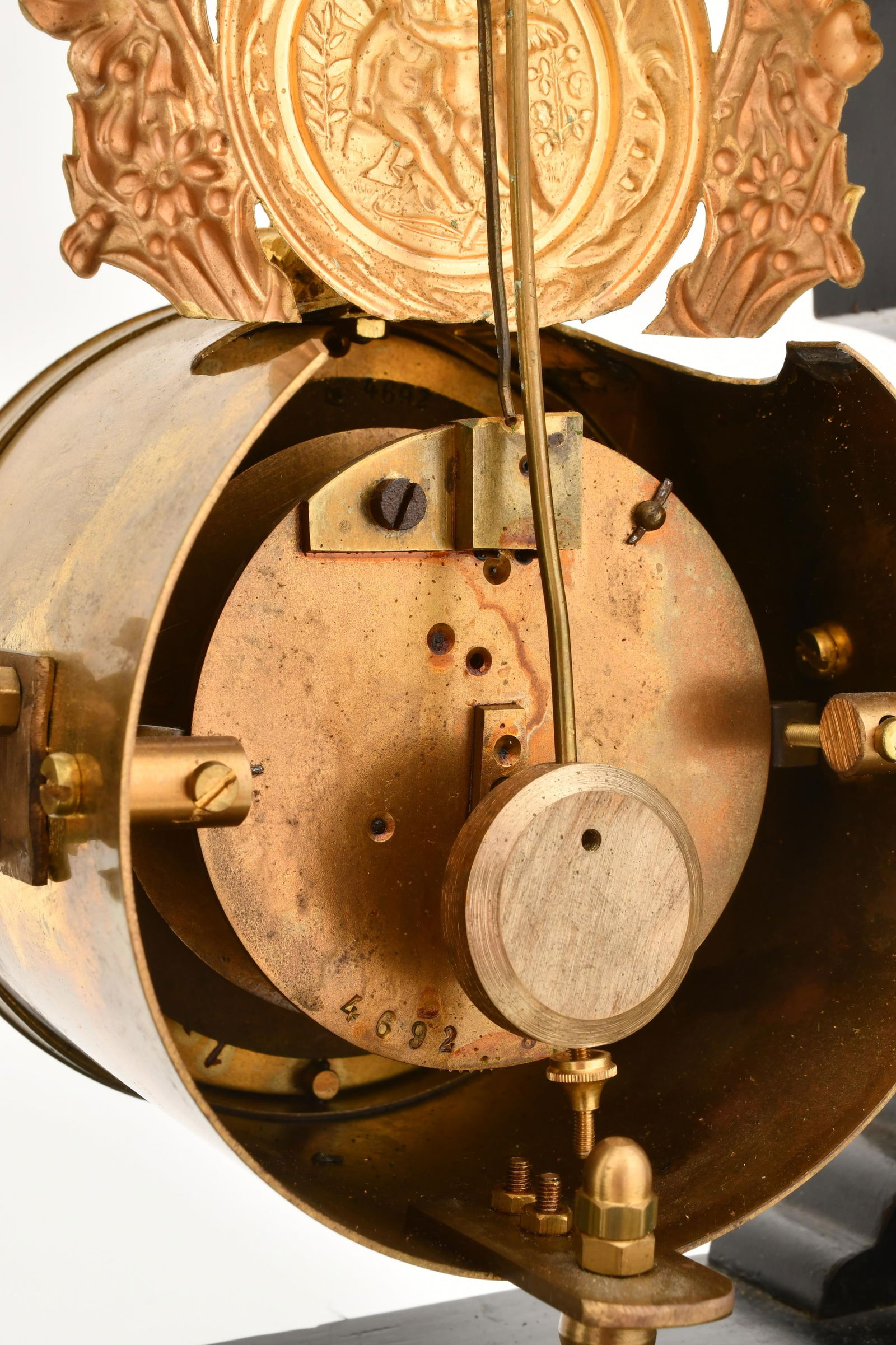 An Inverted Pendulum Mantel Clock - 7