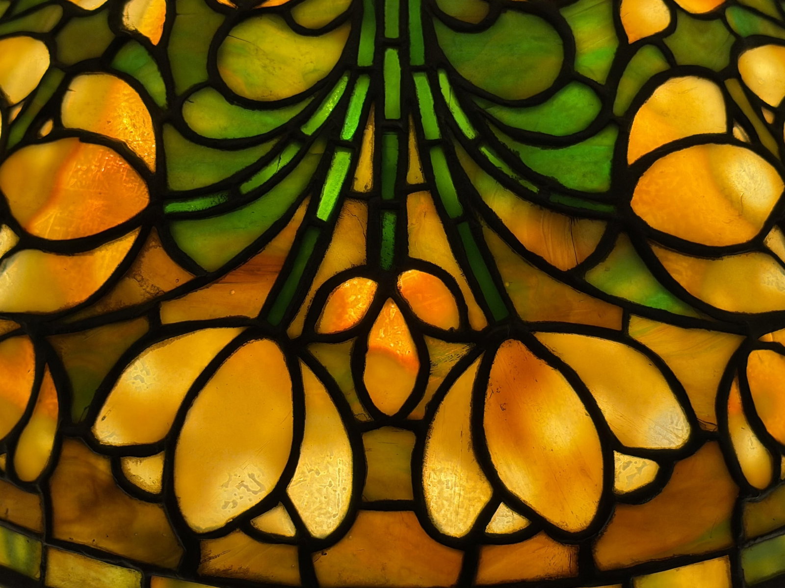 Tiffany Studios "Crocus" Table Lamp - 3