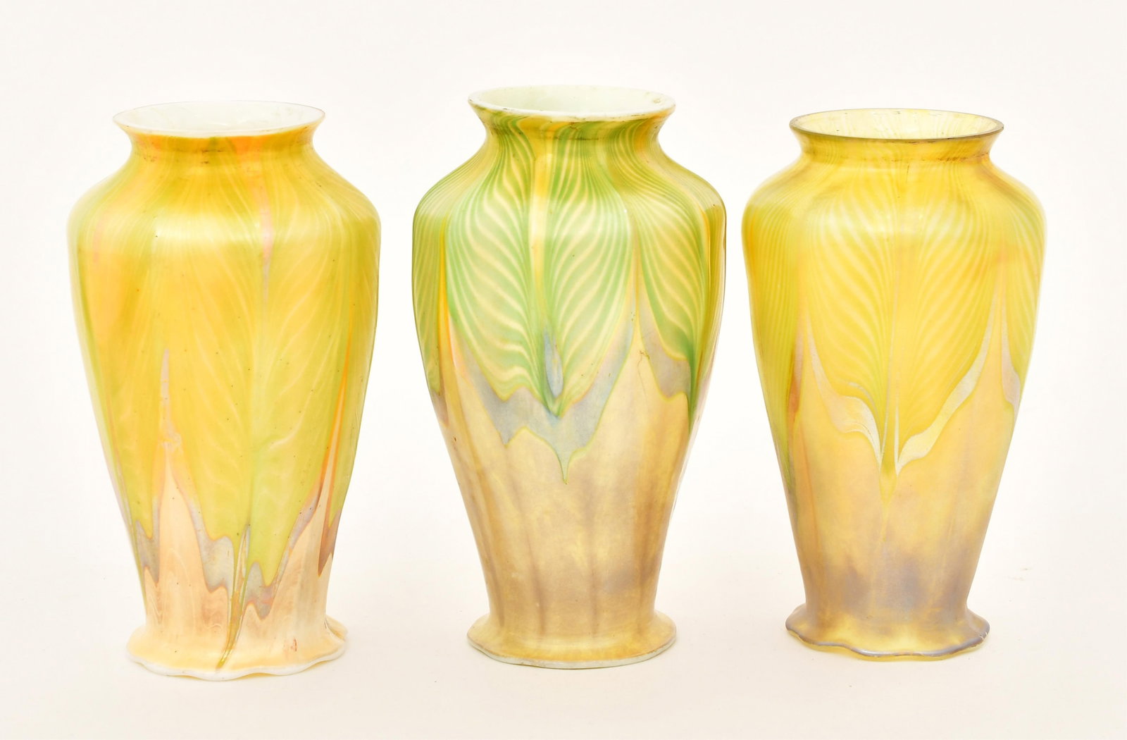 Tiffany Studios Three-Light Candlestick with "Pulled Feather" Shades - 3