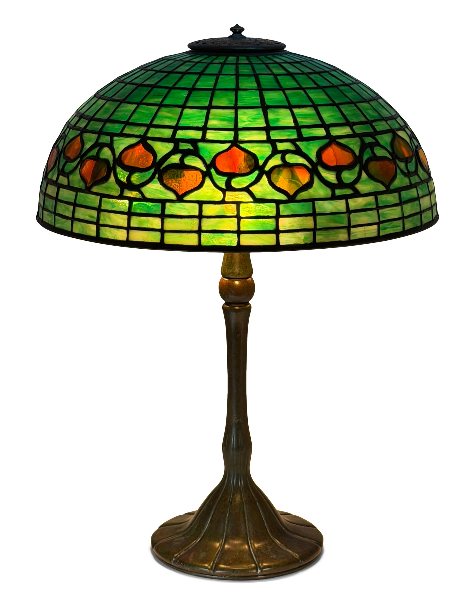 Tiffany Studios "Vine Border" Table Lamp: Tiffany Studios "Vine Border" Table Lamp circa 1905 leaded glass, patinated bronze shade impressed "Tiffany Studios, New York" base impressed "Tiffany Studios, New York, 333" 22 in. high, 16 in. diame