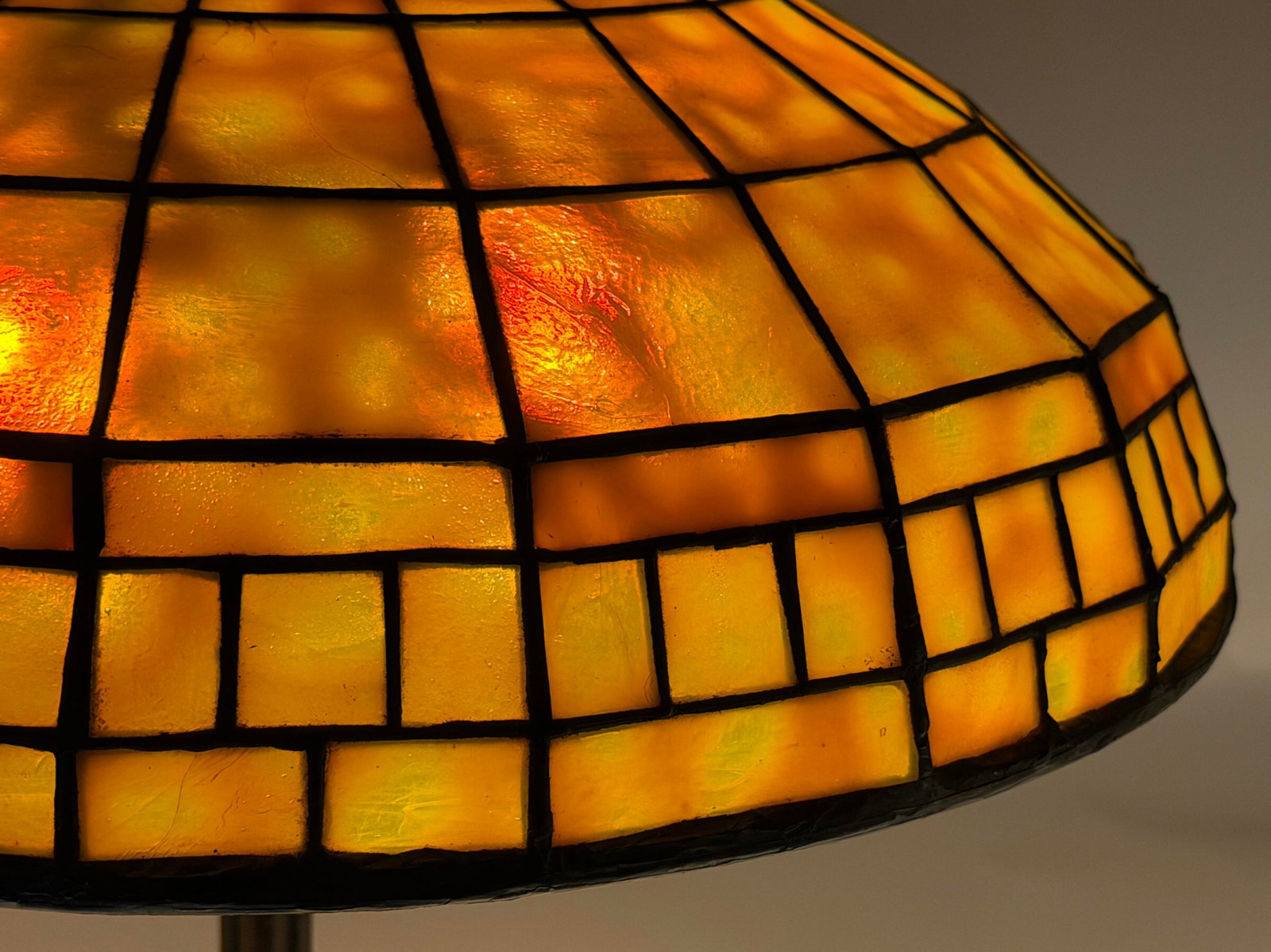 Tiffany Studios Dichroic "Colonial" Table Lamp - 5