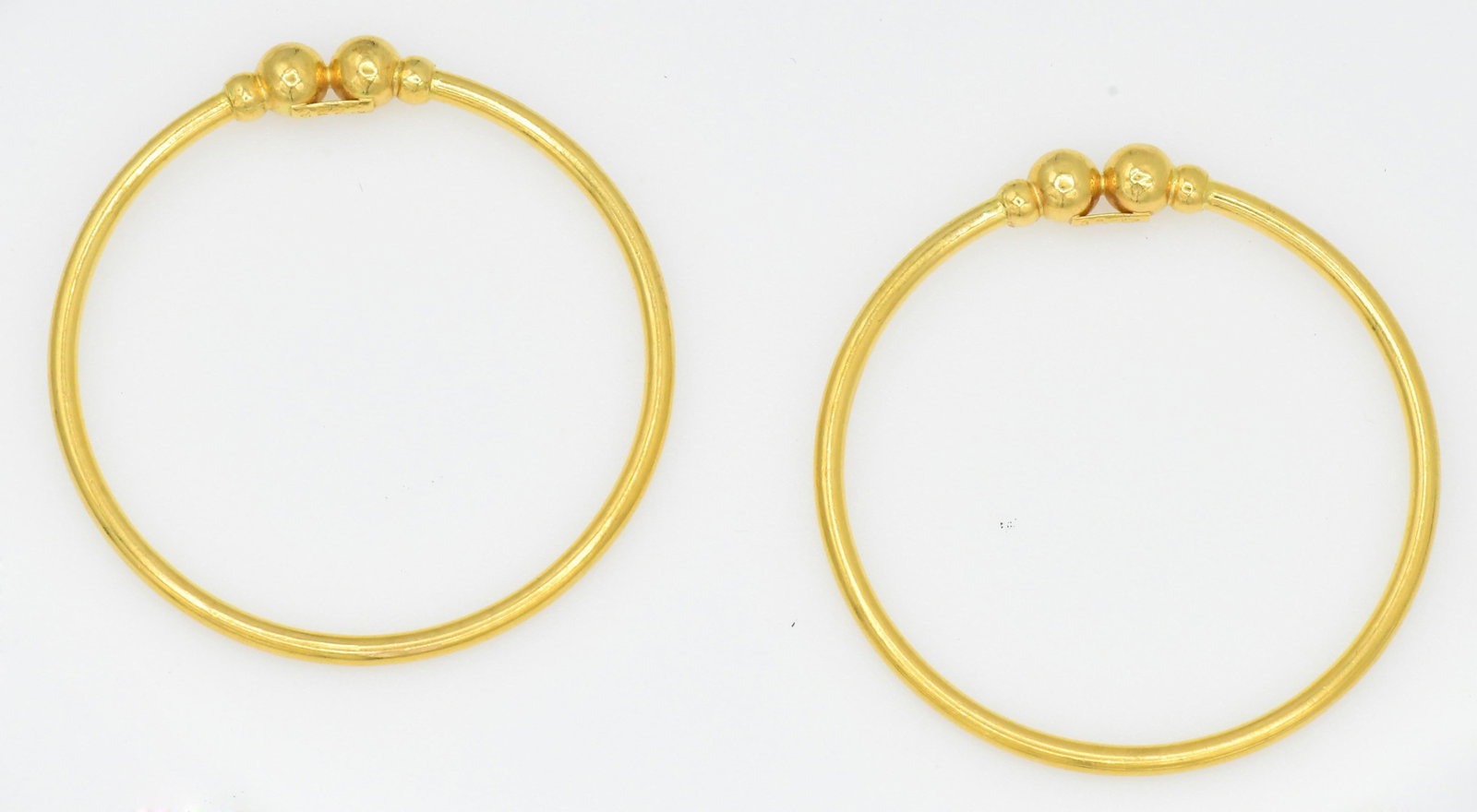 Two 14K Yellow Gold Bangle Bracelets - 2