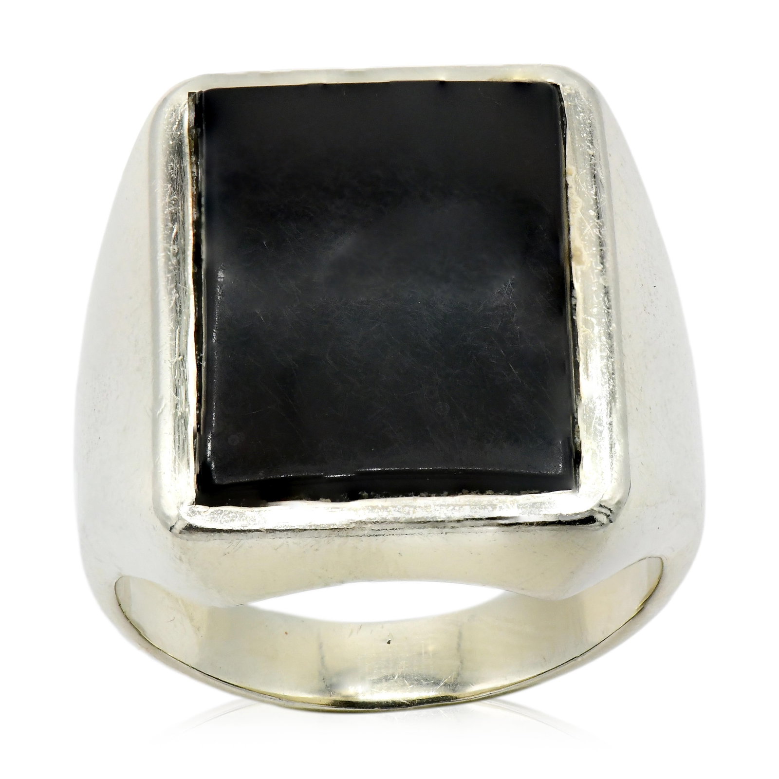 14K Yellow Gold & Black Onyx Ring: 14K Yellow Gold & Black Onyx Ring • featuring a black onyx insert measuring approximately 19.70 x 14.55 mm • 12 1/4 (ring size) • 17.1 dwt (total weight) Provenance: Private Collecti