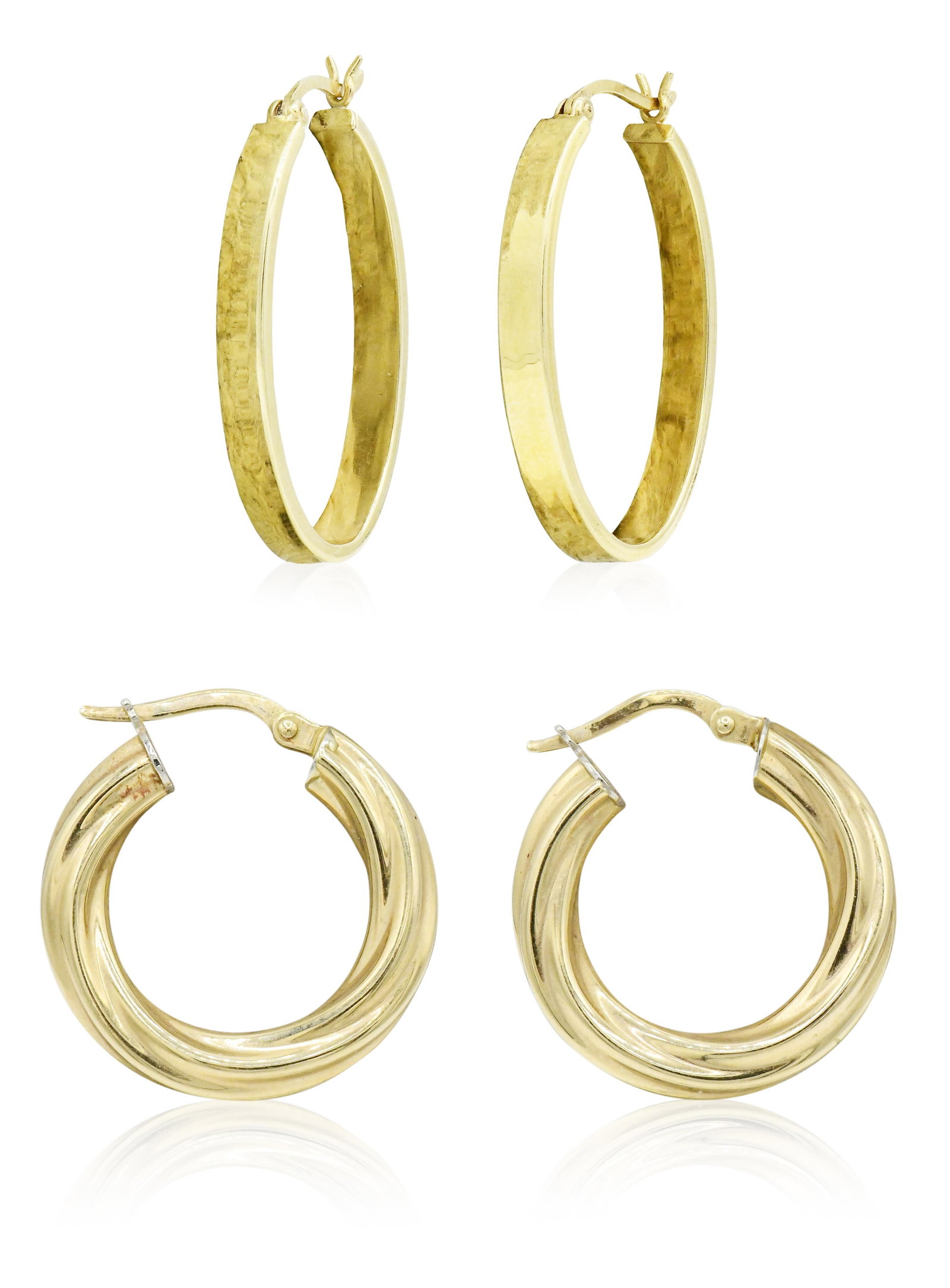 Two Pairs Of 18K Yellow Gold Hoop Earrings: Two Pairs Of 18K Yellow Gold Hoop Earrings • 1 1/4 inches (longest) • 3.3 dwt (total lot weight) Provenance: Private Collection, Connecticut Other Notes: Fontaine's Auction Gallery can arr
