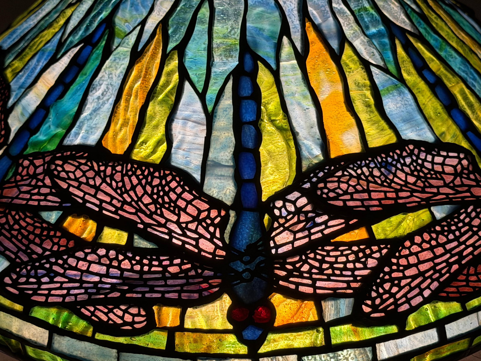 Tiffany Studios "Dragonfly" Table Lamp - 2