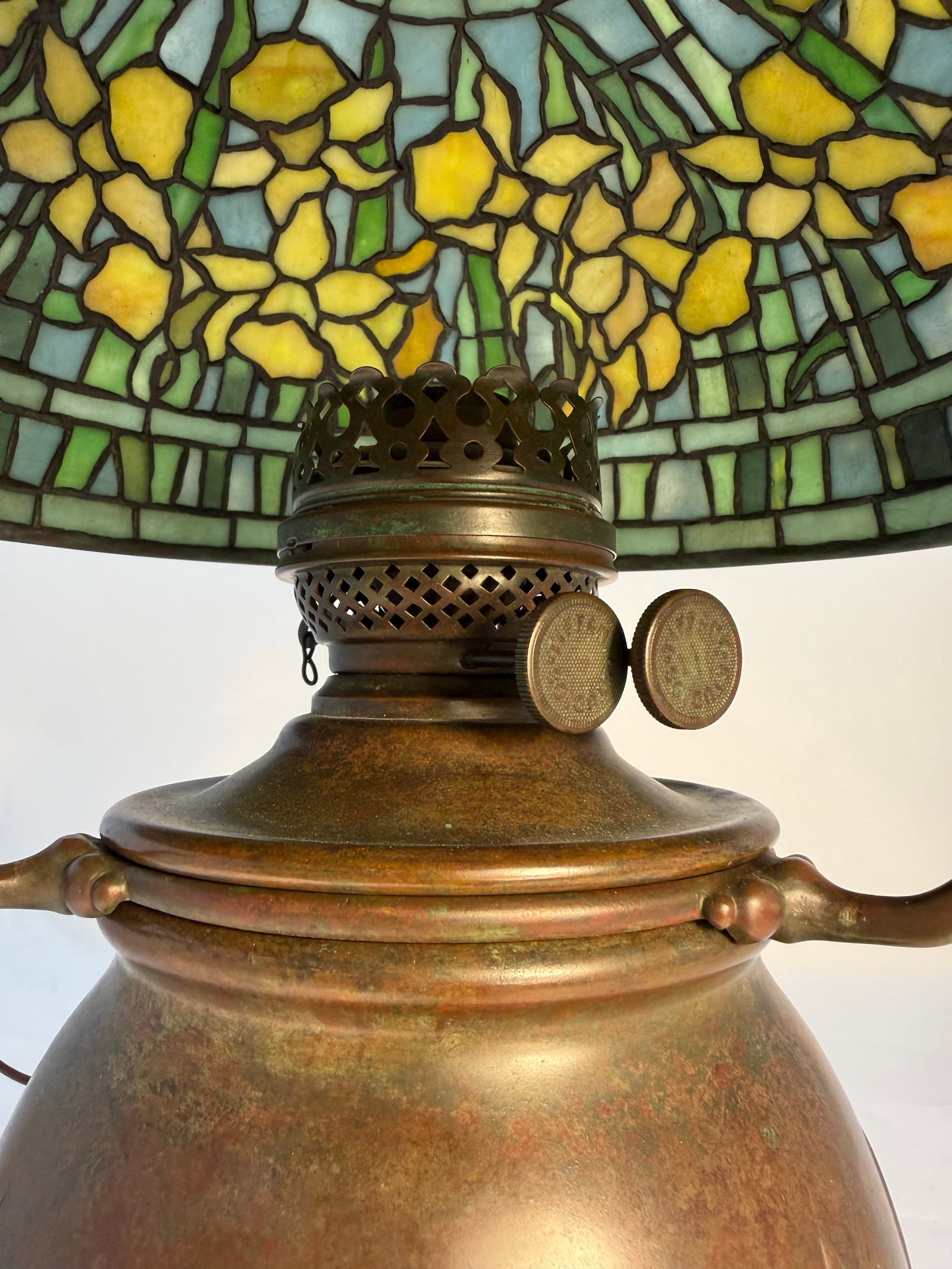 Tiffany Studios "Daffodil" Table Lamp - 6