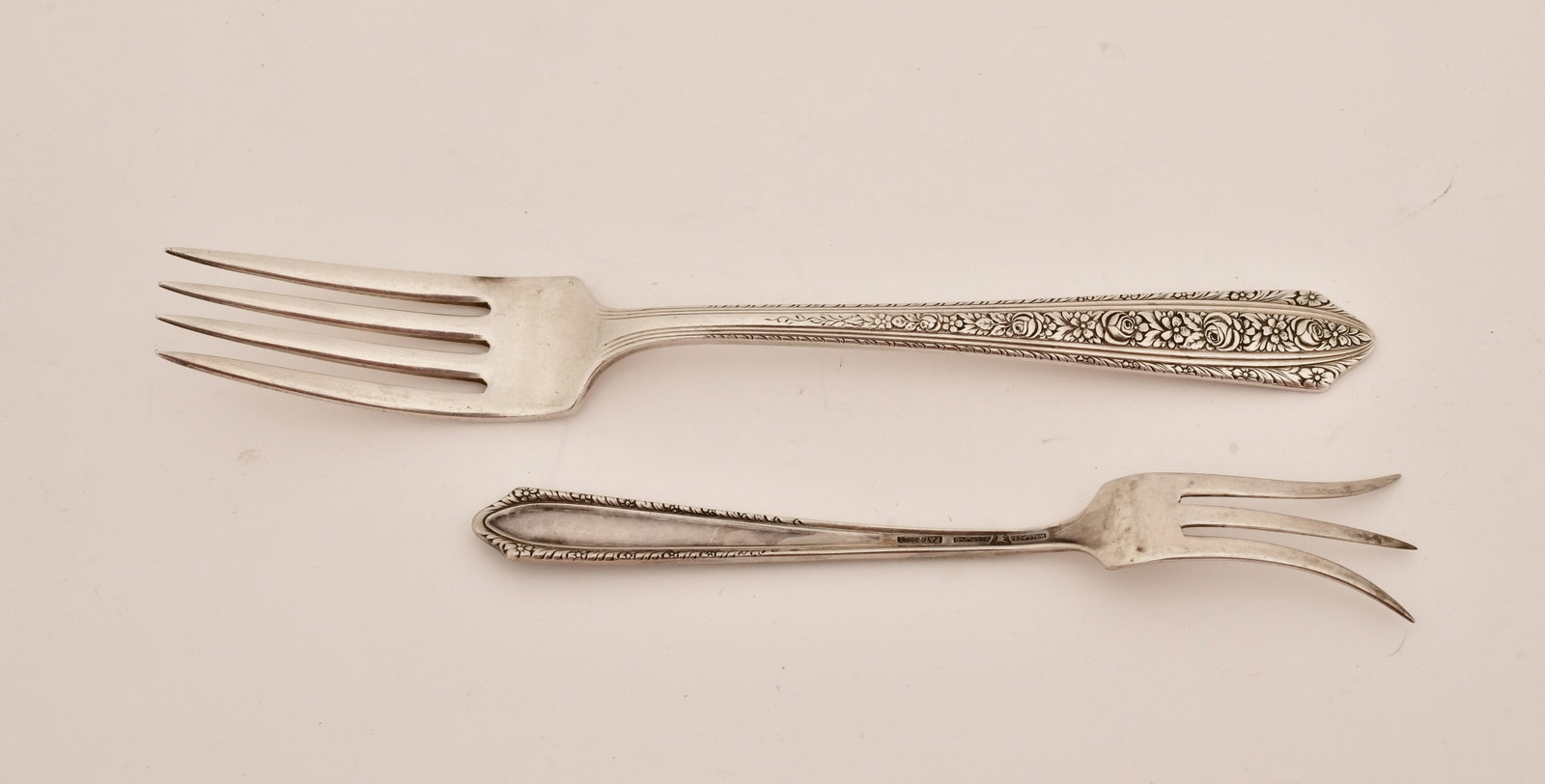 Wallace "Normandy" Flatware Set, 211 Pieces - 5