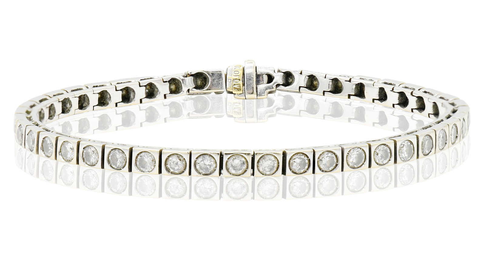 18K White Gold & 4.30 Carat Diamond Bracelet (1 of 4)