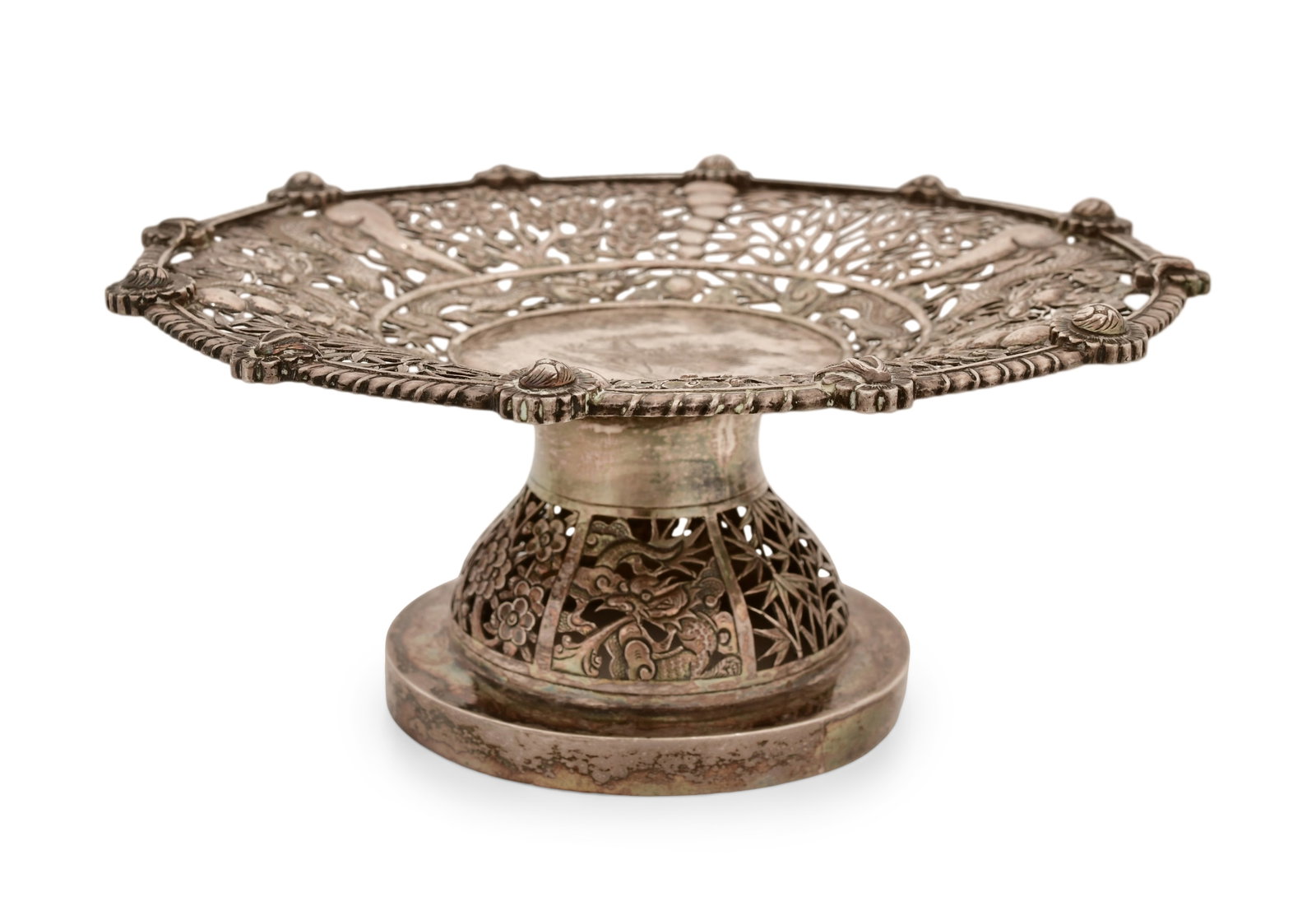 Hung Chong Chinese Export Silver Taza: Hung Chong Chinese Export Silver Taza 19th/20th century stamped with firm's mark 3 1/2 x 8 inches 13.19 troy ounces Provenance: Private Collection, New York