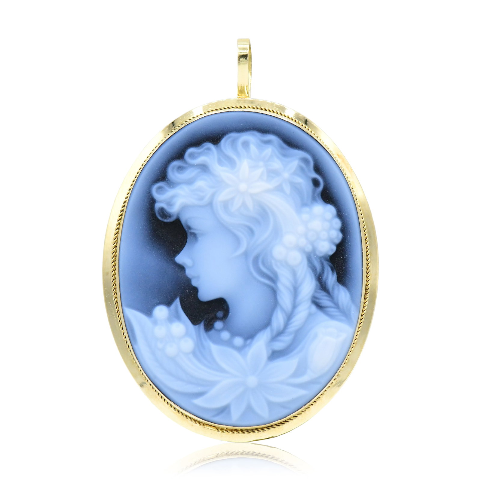 18K Yellow Gold Blue Agate Cameo Pendant/Brooch: 18K Yellow Gold Blue Agate Cameo Pendant/Brooch • 1 3/4 inches (length) • 4.4 dwt (total weight) Provenance: Private Collection, Connecticut Other Notes: Fontaine's Auction Gallery can arr
