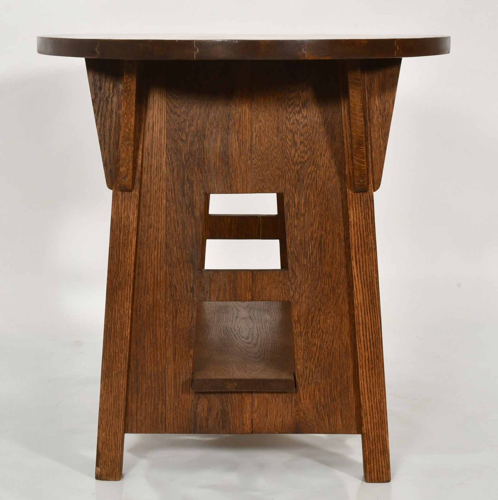 Charles P. Limbert Co. Oval Table, Model 146 - 5