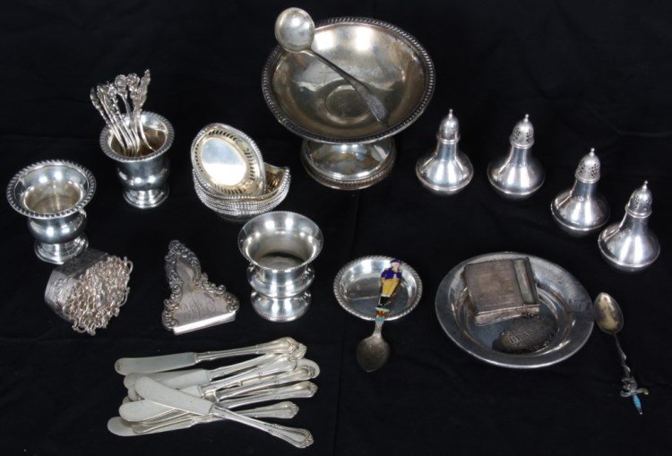 41 Odd Pcs. Sterling Silver: 41 Odd Pcs. Sterling Silver. 3 Cigarette urns, 8 Gorham reticulated nut dishes, 5 in. Watson Co. dish, 3 in. dish, 8 Reed & Barton demitasse spoons, 2 enamel decorated spoons, 1 S. Kirk & Son sauce la