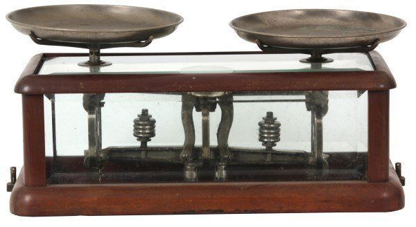 The Torsion Balance Co. Apothecary Scale (1 of 10)