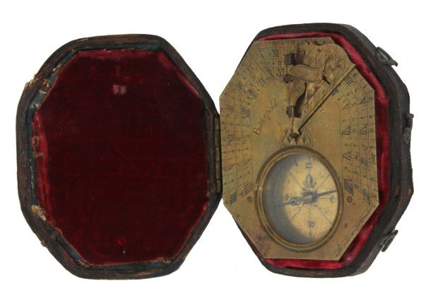 Butterfield a Paris Brass Sundial (1 of 10)