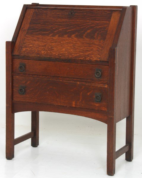 Oak Lifetime Arts & Crafts Desk (1 of 10)