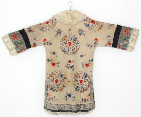 Chinese Silk Embroidered Robe With Fur (1 of 10)
