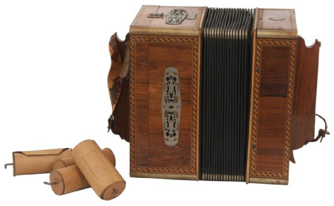 Self-Playing Tanzbar Roller Accordion (1 of 10)