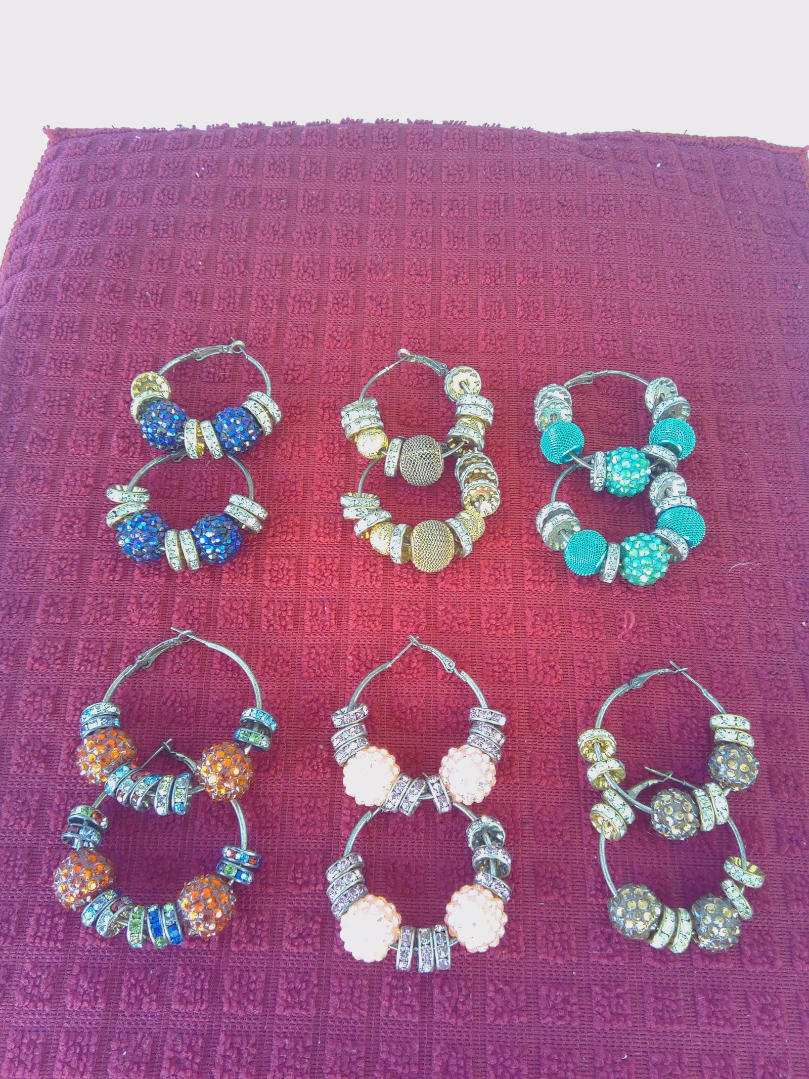 Jills Coins and Collectibles: This group of 6 beautiful Vintage Large Hoop Earrings refered to as "Bascketball Wives" earrings due to their large size and prominent beaded accents.This set of 6 pairs, are adorned with Rhinestone C
