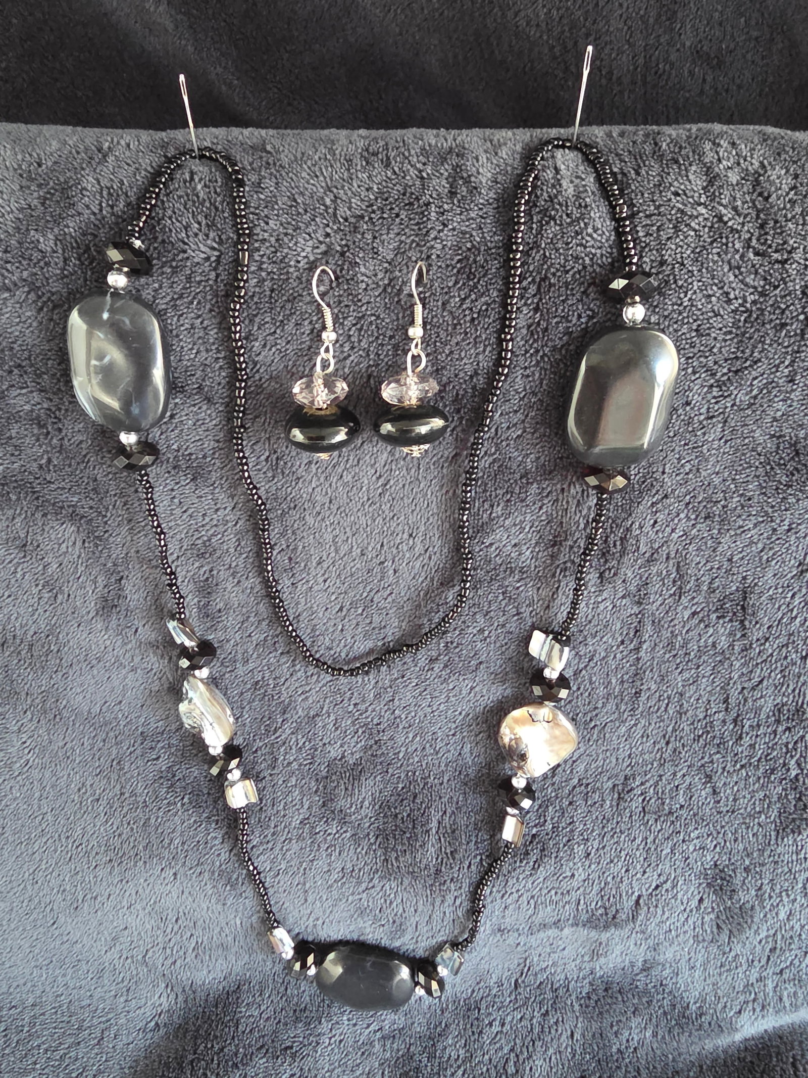 Jill's Coins and Collectibles- Vintage and Antique Jewelry (1 of 2)