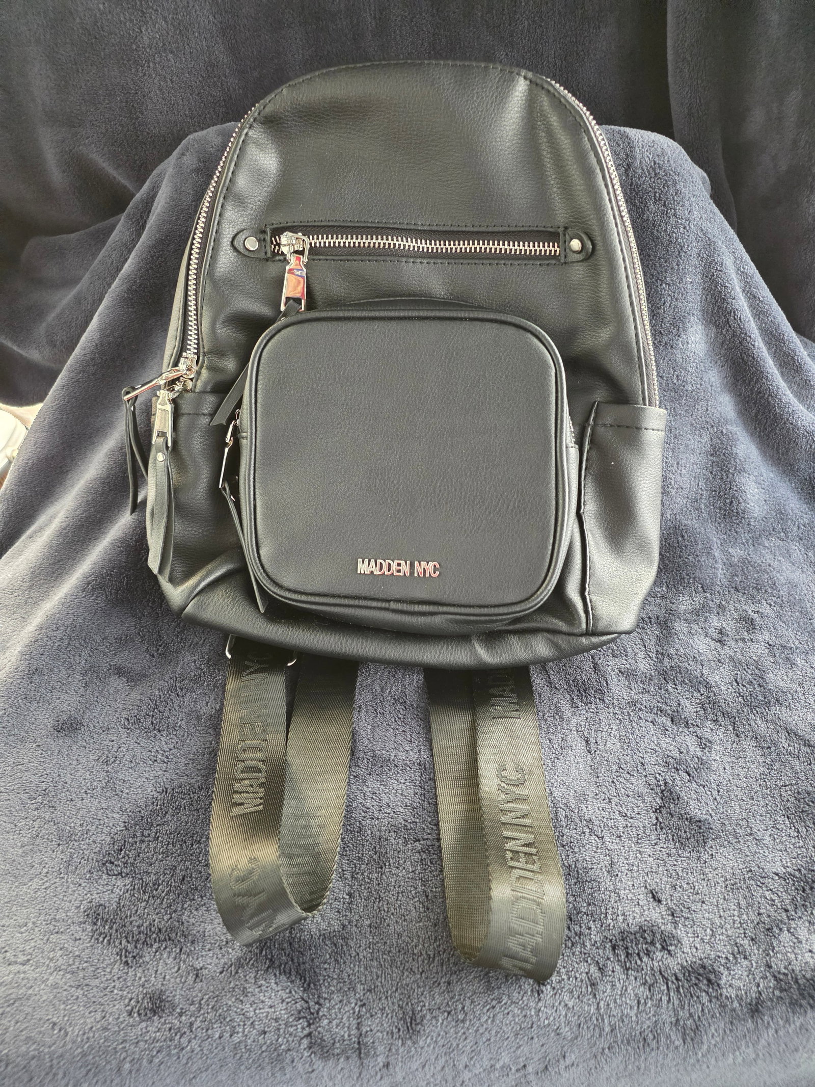 Jill's Coins and Collectibles- Vintage and Antique Jewelry: Madden NYC Mini Black Front Pocket Convertible Backpack, is a versatile bag designed for that On the Go lady. Do not let it's name fool you. This bag has plenty of room for everything with plenty comp