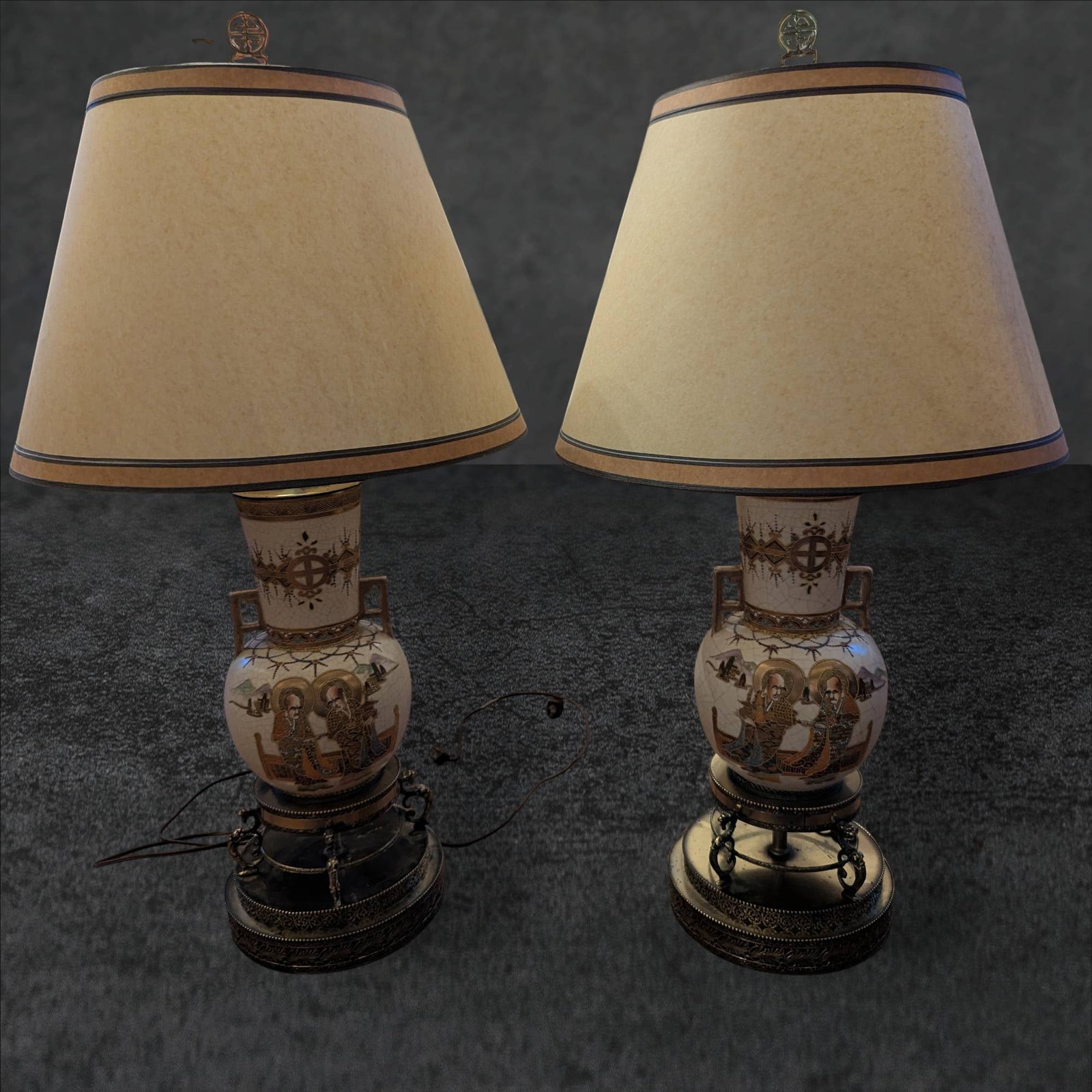 Japanese Satsuma Lamps with Asian Motif, Yozan Studio, Meiji Era (1 of 5)