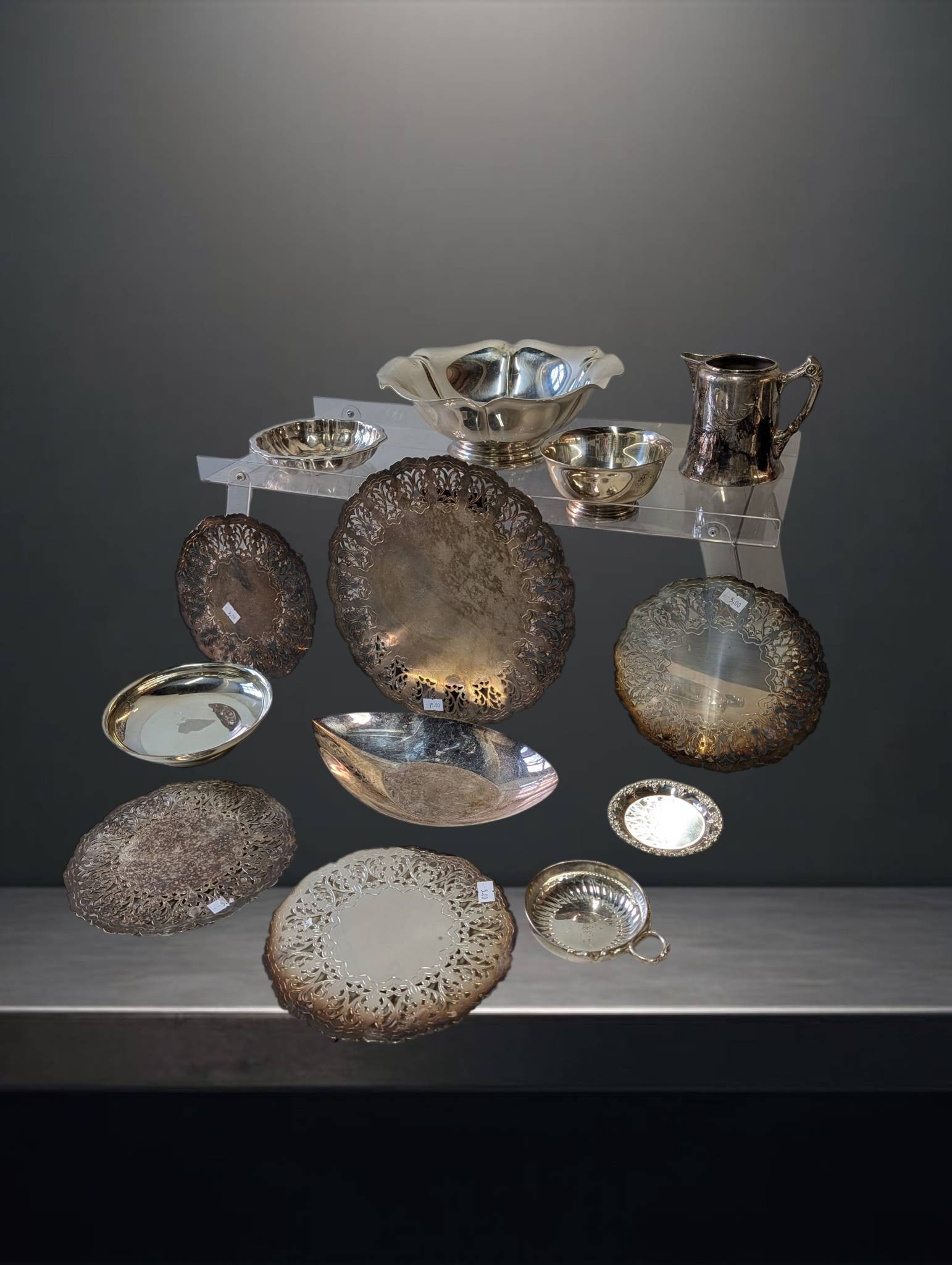 Silver Plate Items, Including Trivet, Bowls, and Serving Pieces (1 of 6)